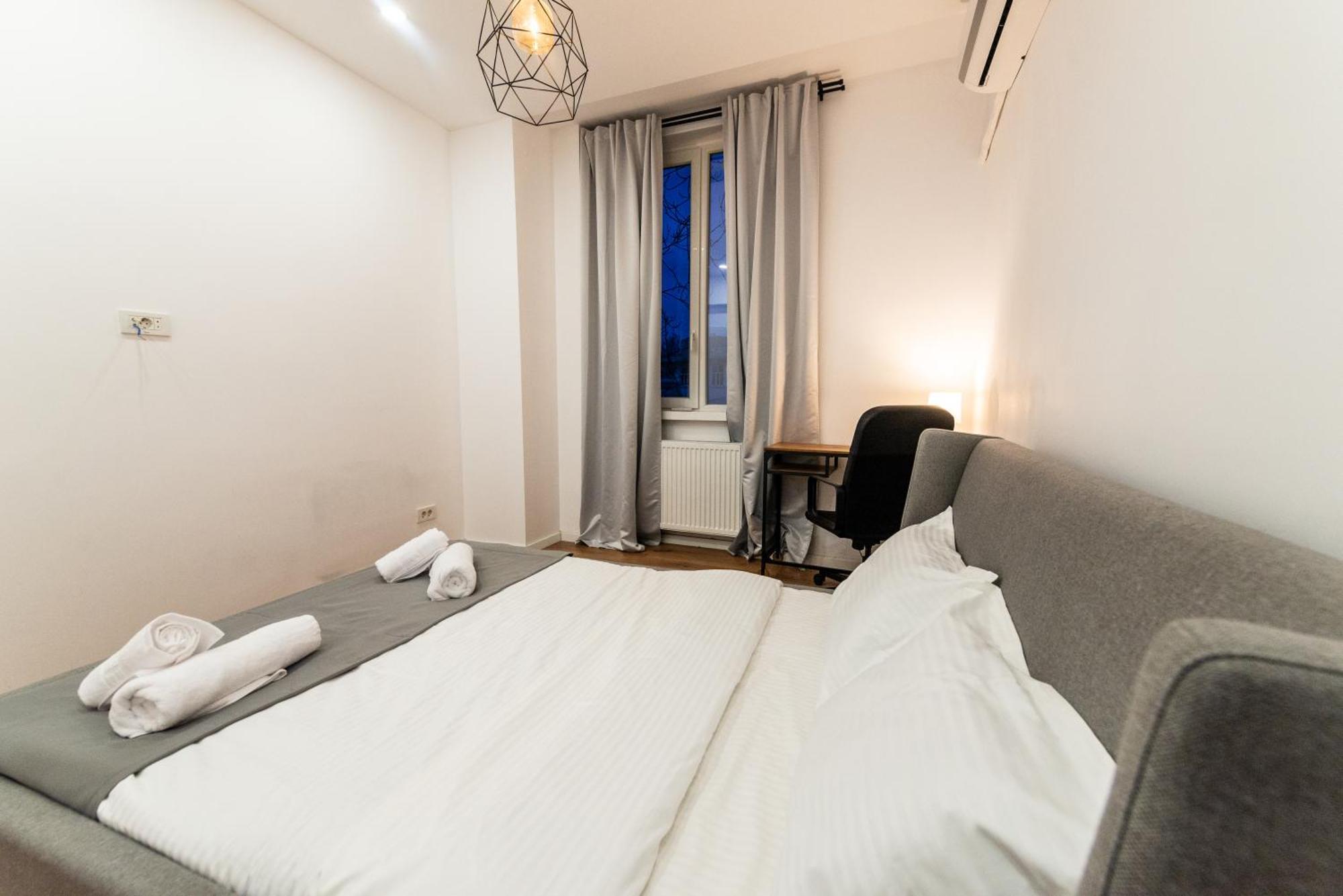 Ultracentral Spacious Apartment 4Br Bucharest Exterior photo